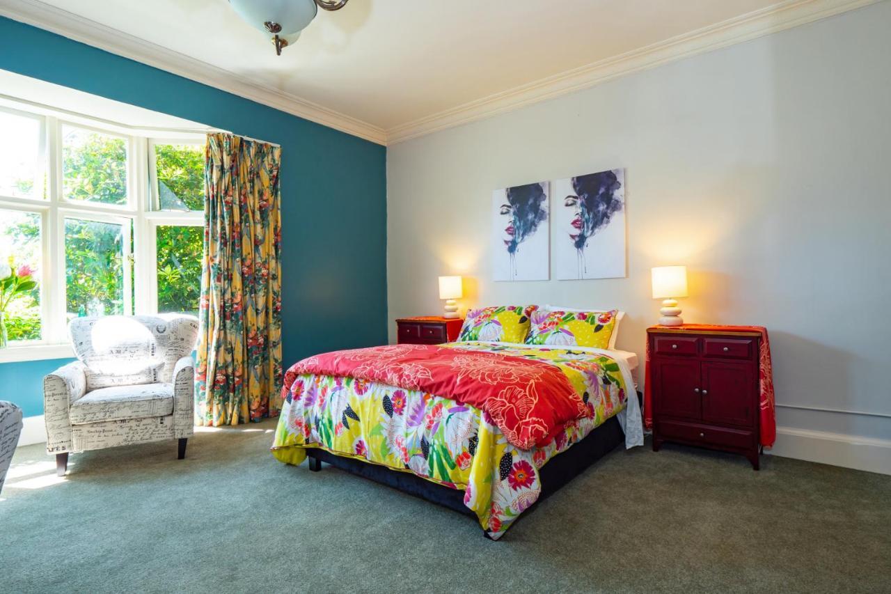 The Ocean Breeze Cbd Bed & Breakfast Timaru Bagian luar foto