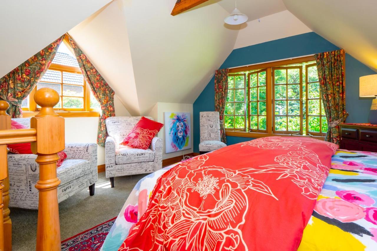 The Ocean Breeze Cbd Bed & Breakfast Timaru Bagian luar foto