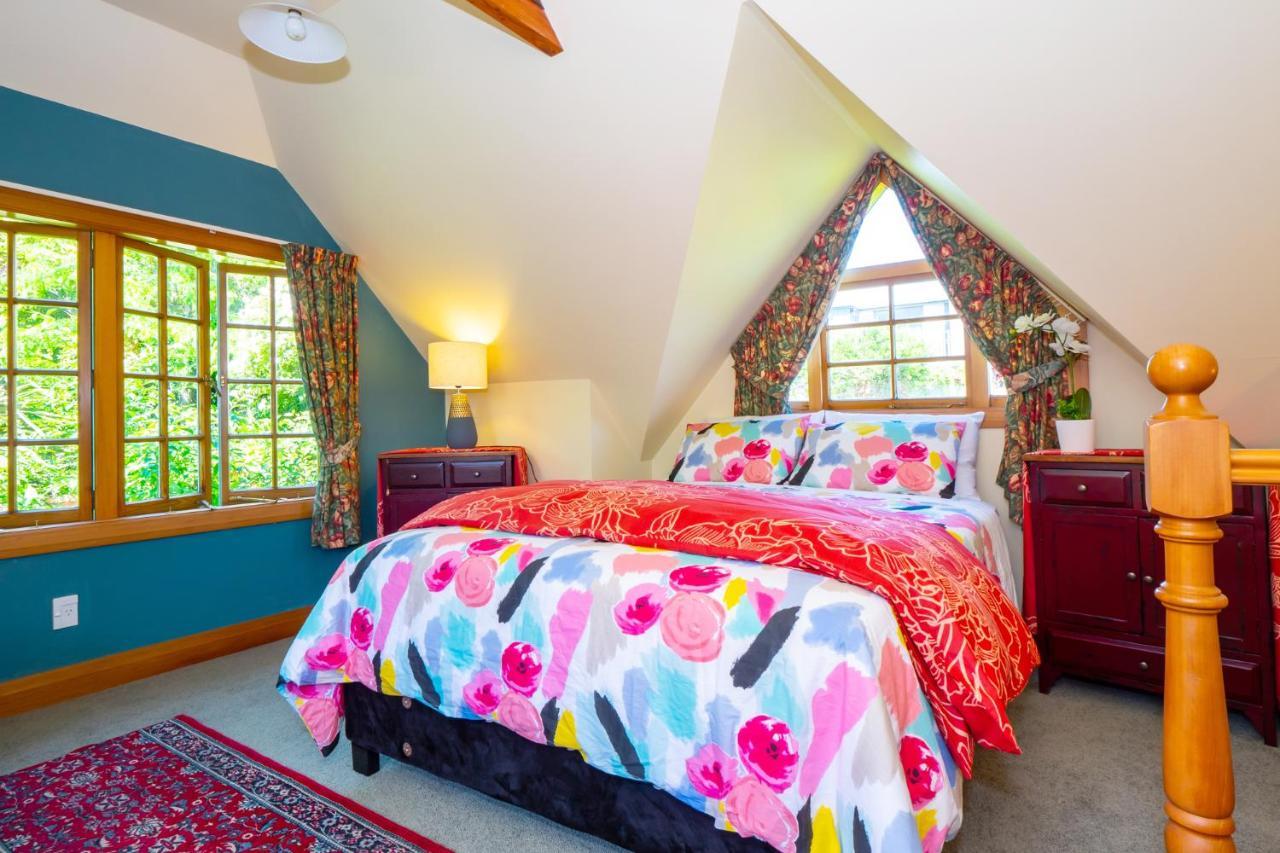 The Ocean Breeze Cbd Bed & Breakfast Timaru Bagian luar foto
