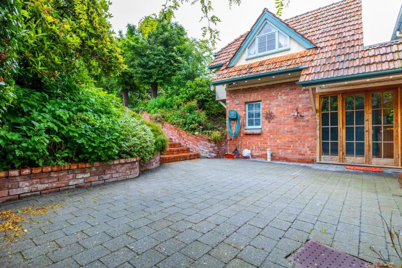 The Ocean Breeze Cbd Bed & Breakfast Timaru Bagian luar foto