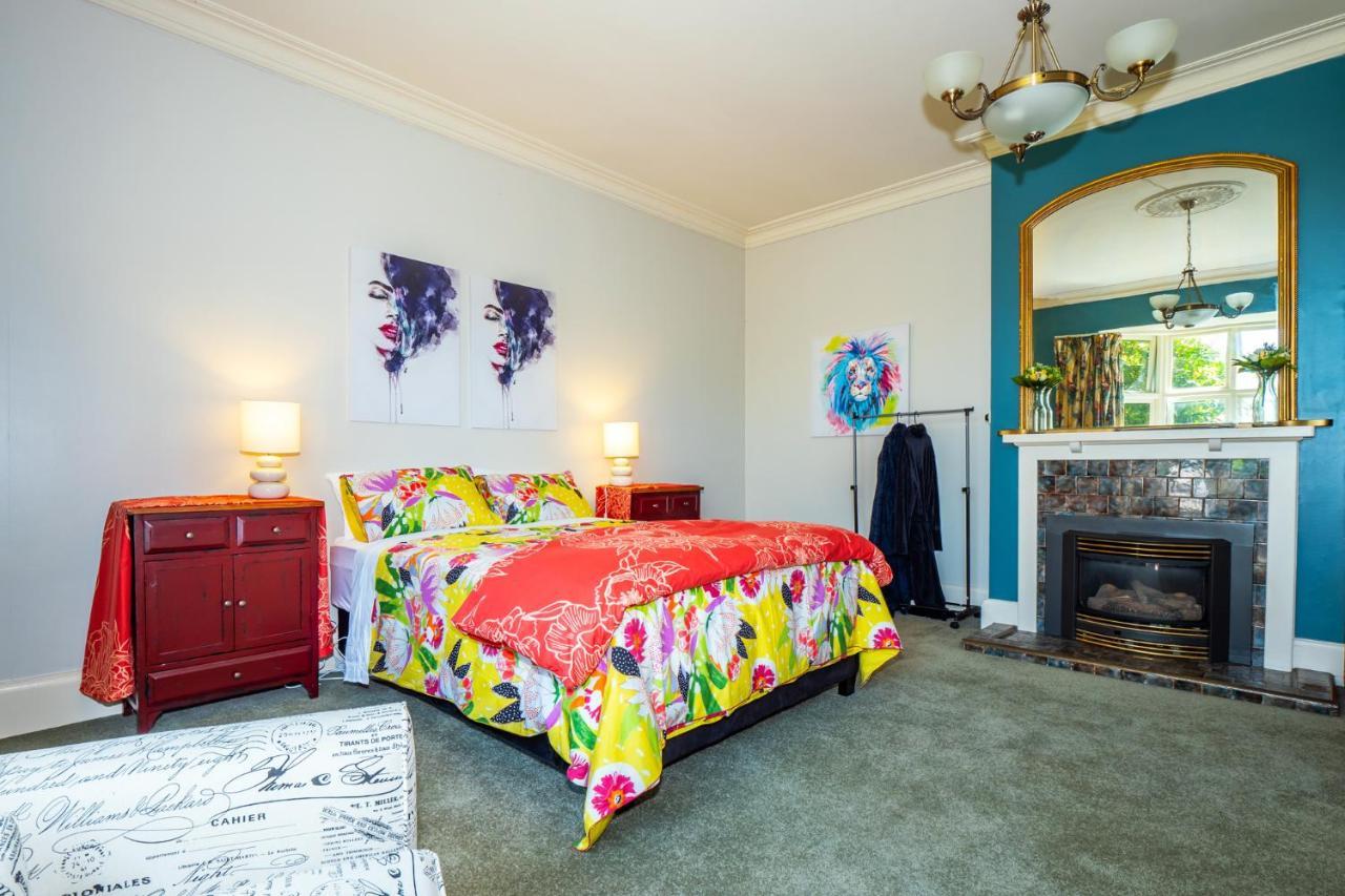 The Ocean Breeze Cbd Bed & Breakfast Timaru Bagian luar foto